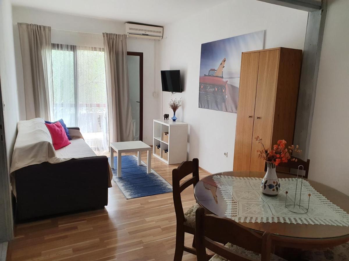Aenona Sunny Apartment Vrsi Luaran gambar