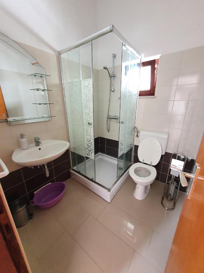 Aenona Sunny Apartment Vrsi Luaran gambar
