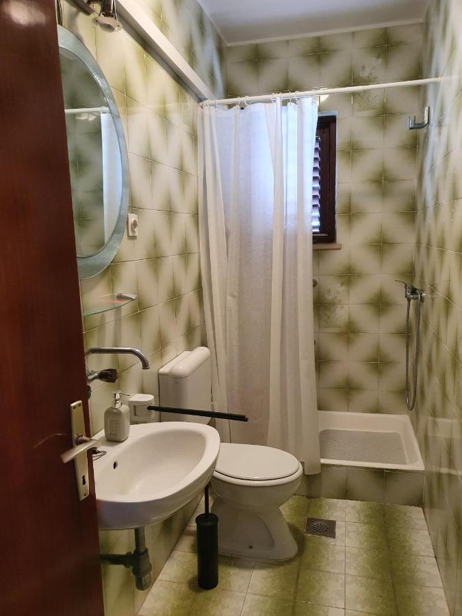 Aenona Sunny Apartment Vrsi Luaran gambar